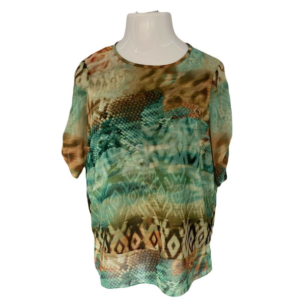 Chaus Women's Shirt Blouse ~ Sz M ~ Green ~ Short Sleeve